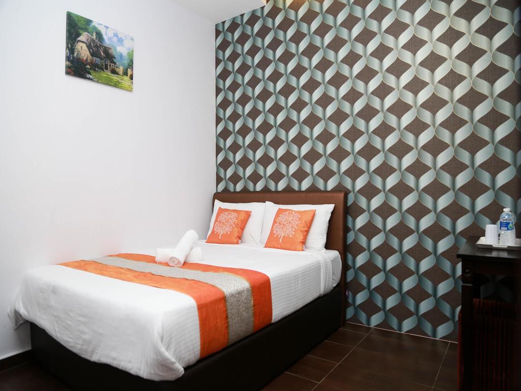 Oyo 250 Palazzo Hotel Kulai Johor Bahru Exterior photo
